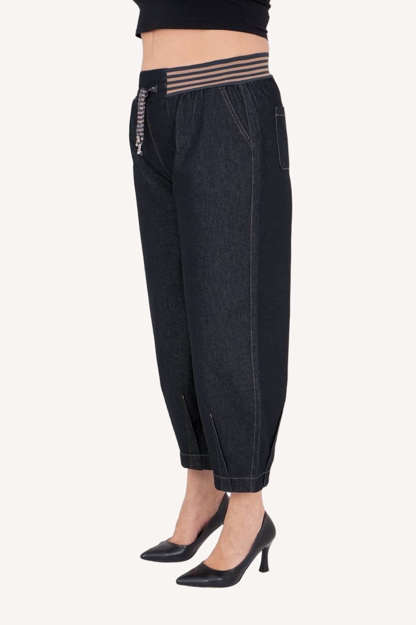 💙 City Shape – Sculpted Denim Luxe Stretch Trousers