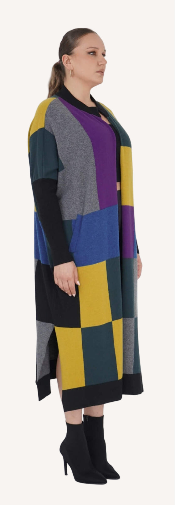 🌈 City Colors – Premium Patch Cardigan