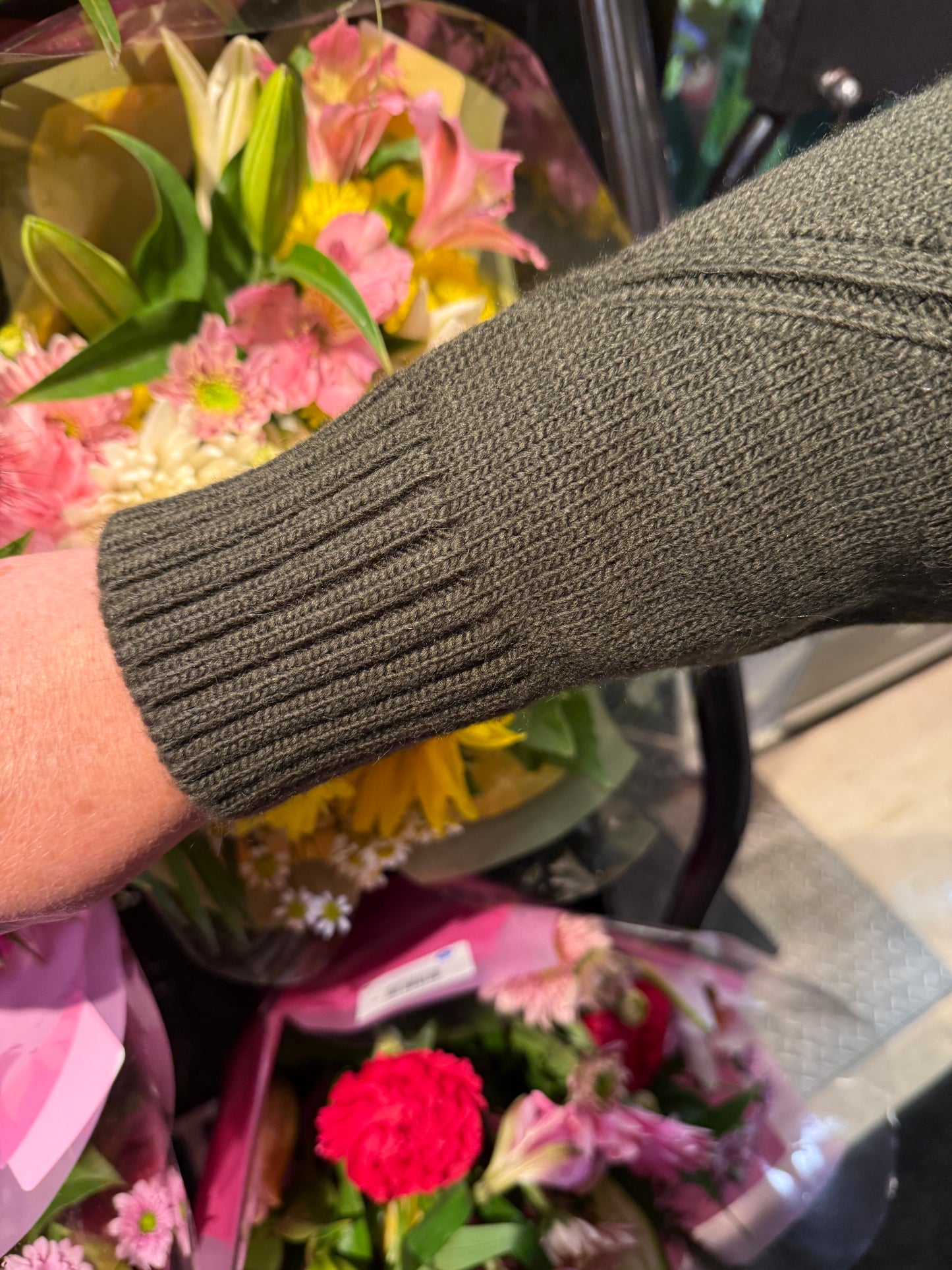 🍂 City Chic – Maple Sweater (Olive Edition)