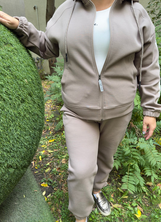 Premium Lacoste fleece set – Taupe Calm color – plus size clothing Canada