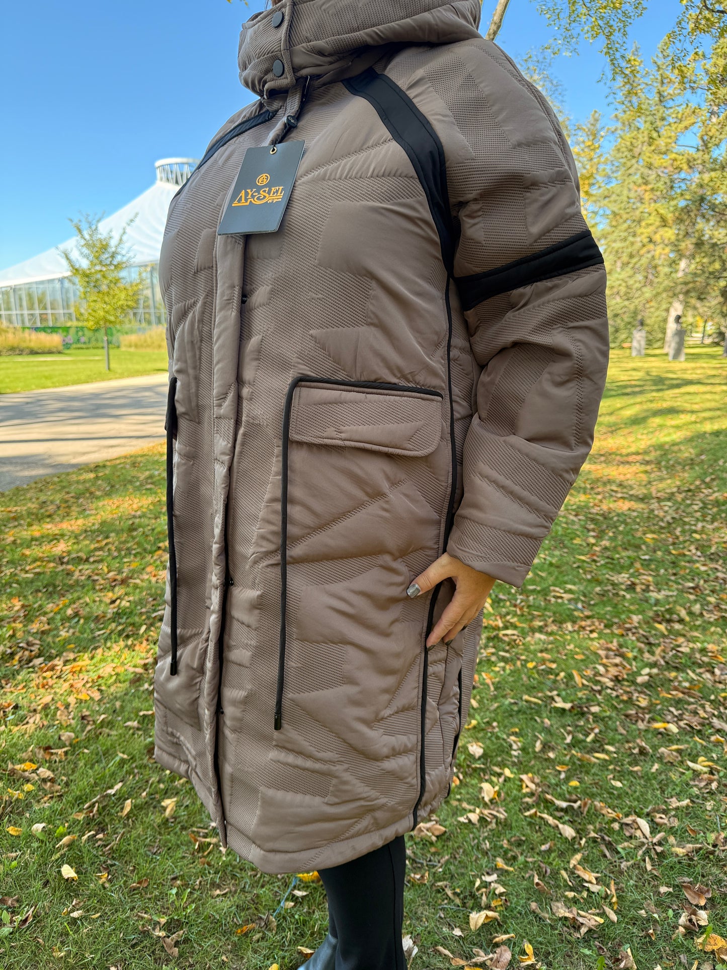 🤎 City Chic – Taupe Glow Winter Coat