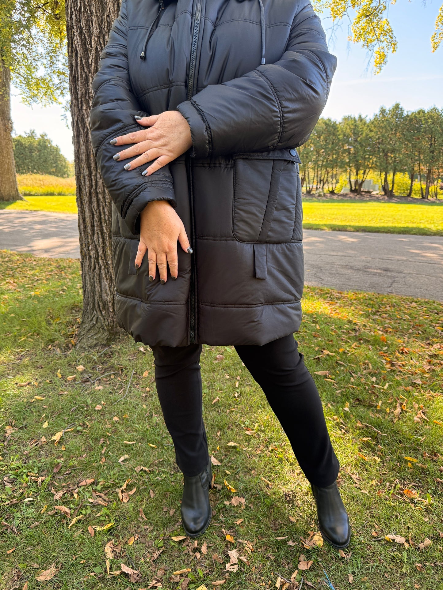 Long insulated black winter coat for plus-size women – By Zola