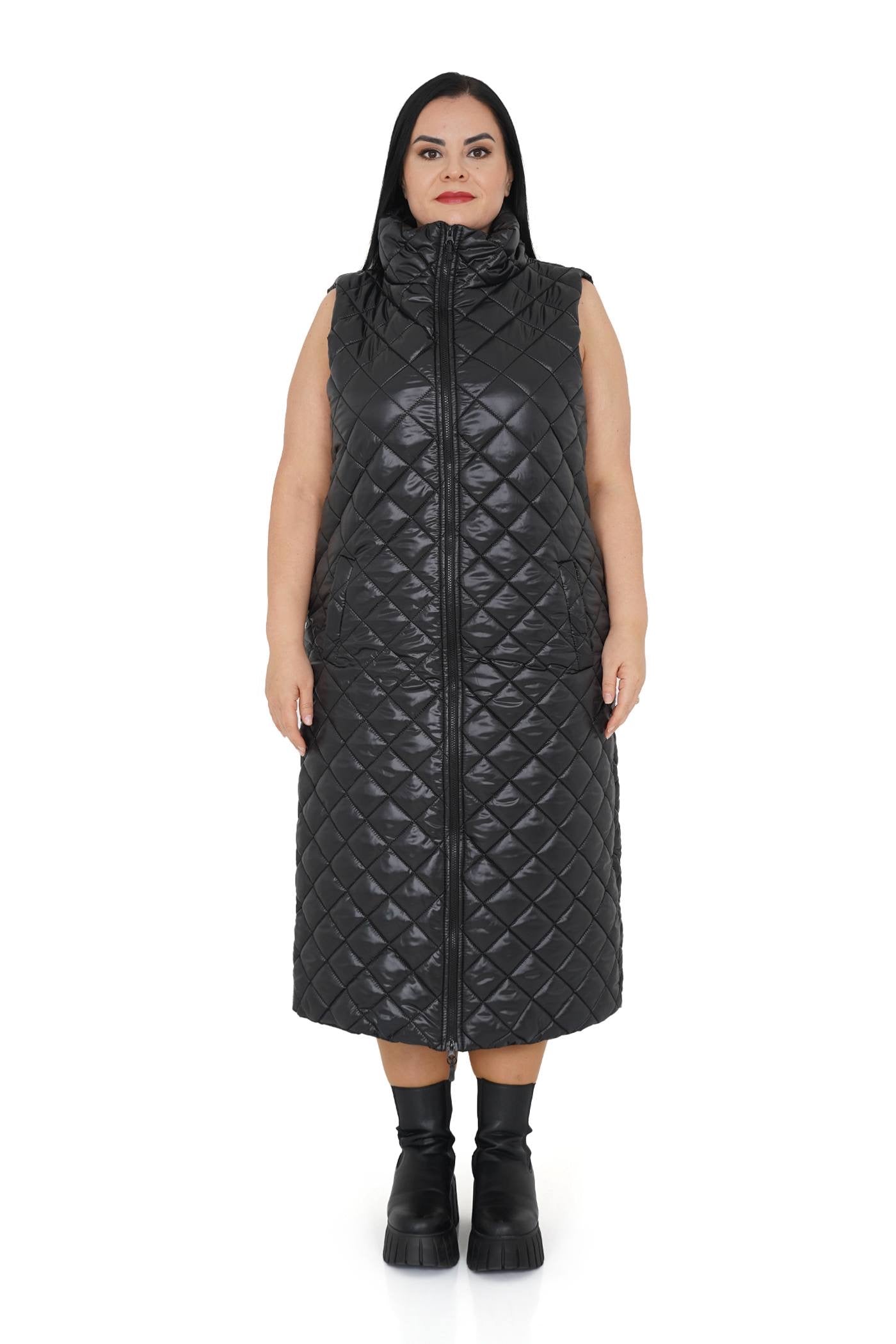Long vest version, quilted black, sizes 2XL–4XL.